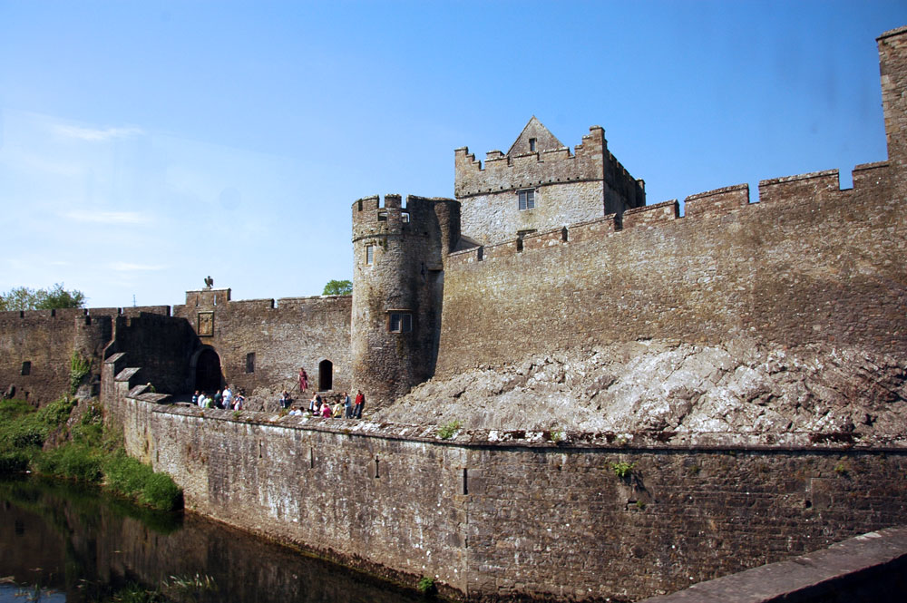 Cahir Castle & the Swiss Cottage 